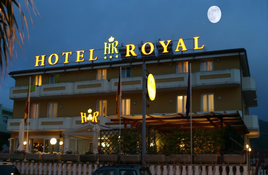 Hotel Royal 보사 외부 사진