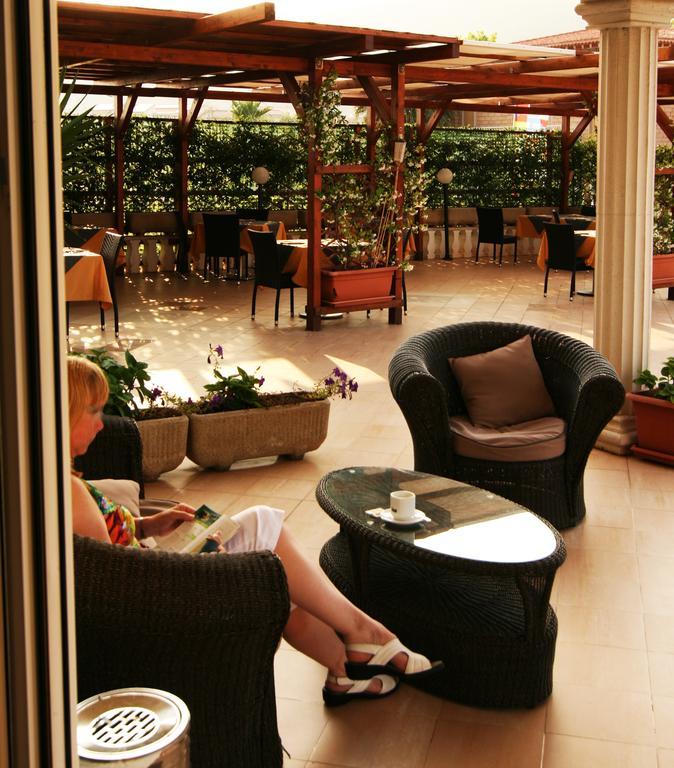 Hotel Royal 보사 외부 사진